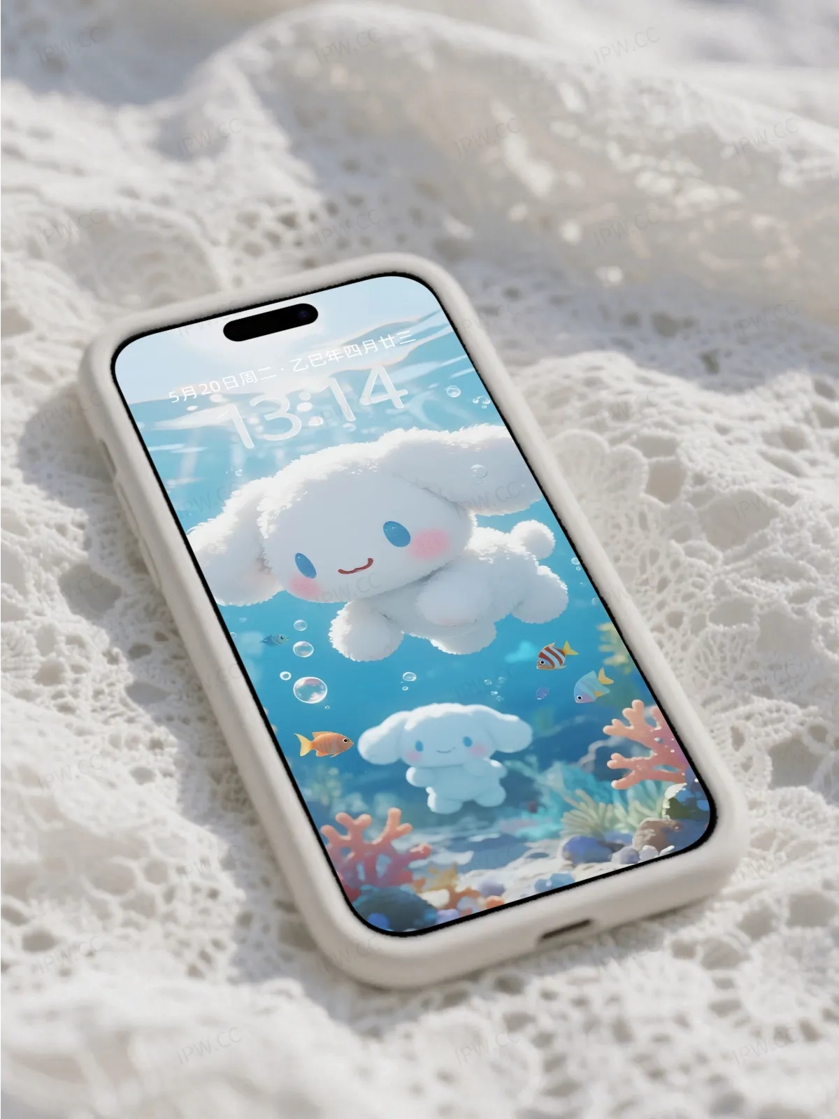 小白狗潜水手机高清静态壁纸#20250728173252 49f4dd10d57184e