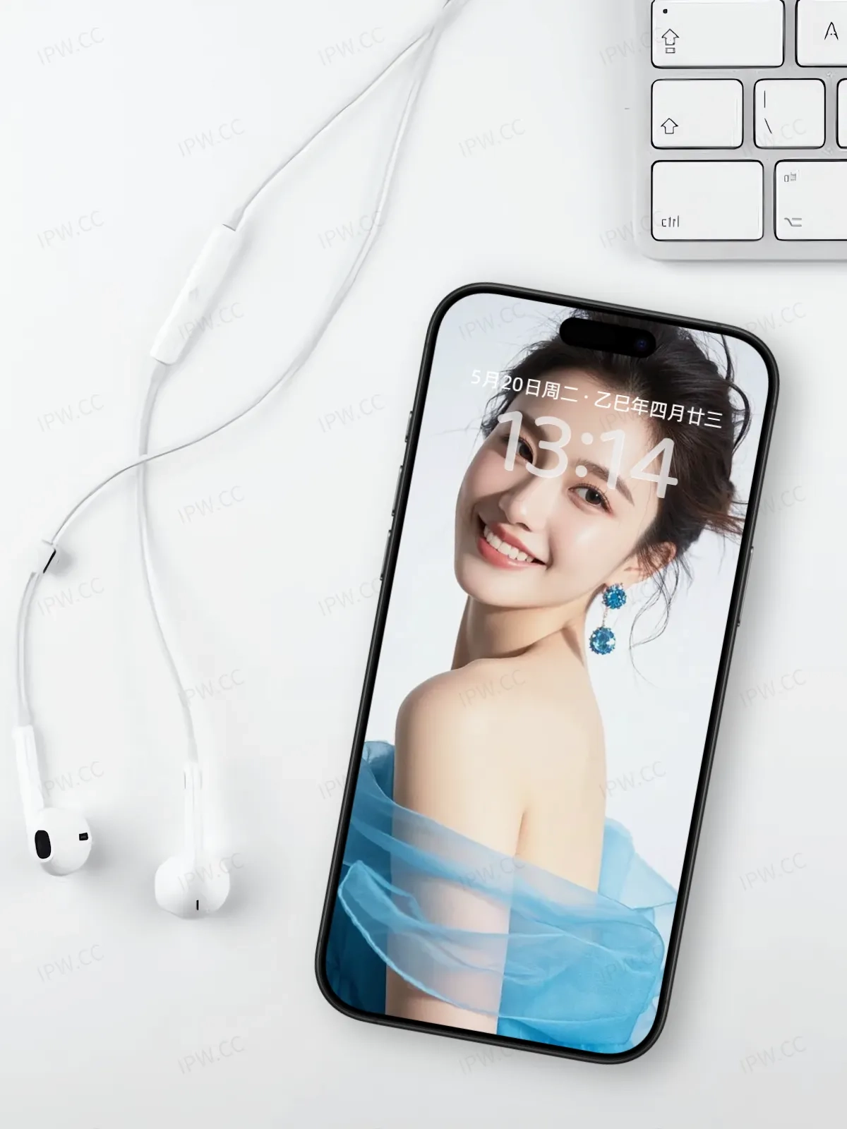 美女侧身手机高清静态壁纸#20250730141229 662b8d84defbb2f