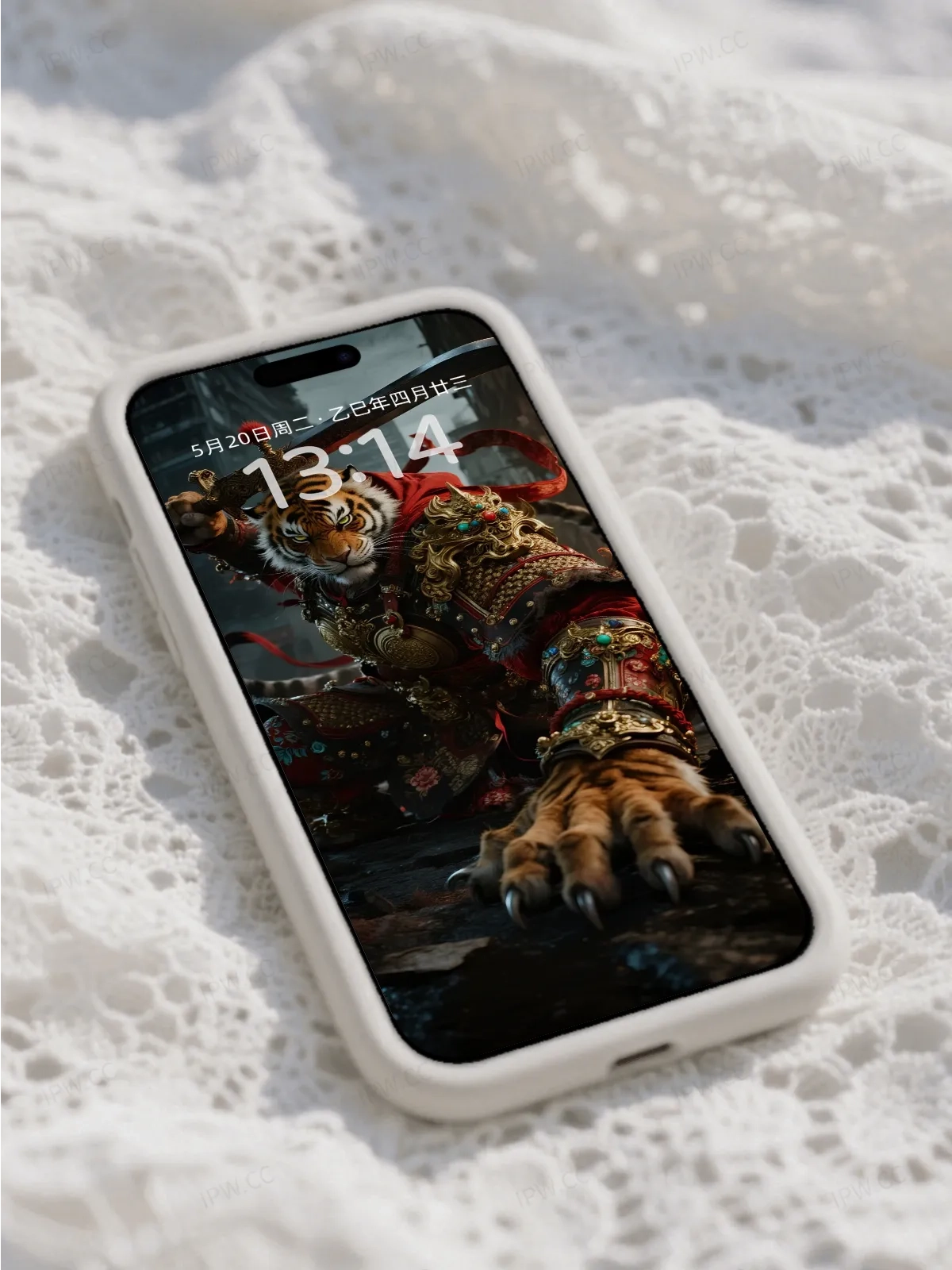 舞剑中的老虎手机高清静态壁纸#20250728164218 77b7a057dc0fa26