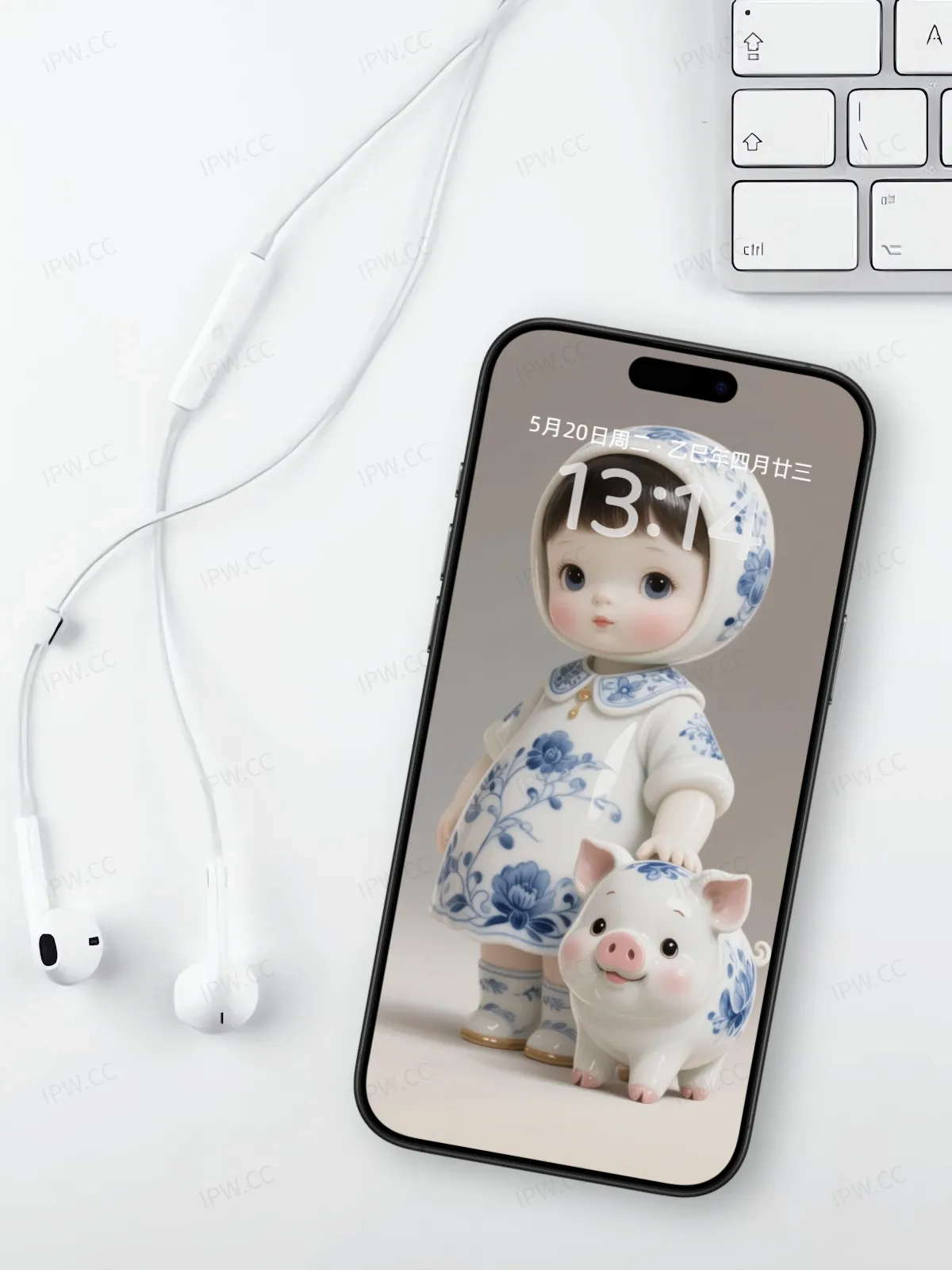 陶瓷娃娃和小猪手机高清静态壁纸#20250728172800 9ede84cb9f93e79