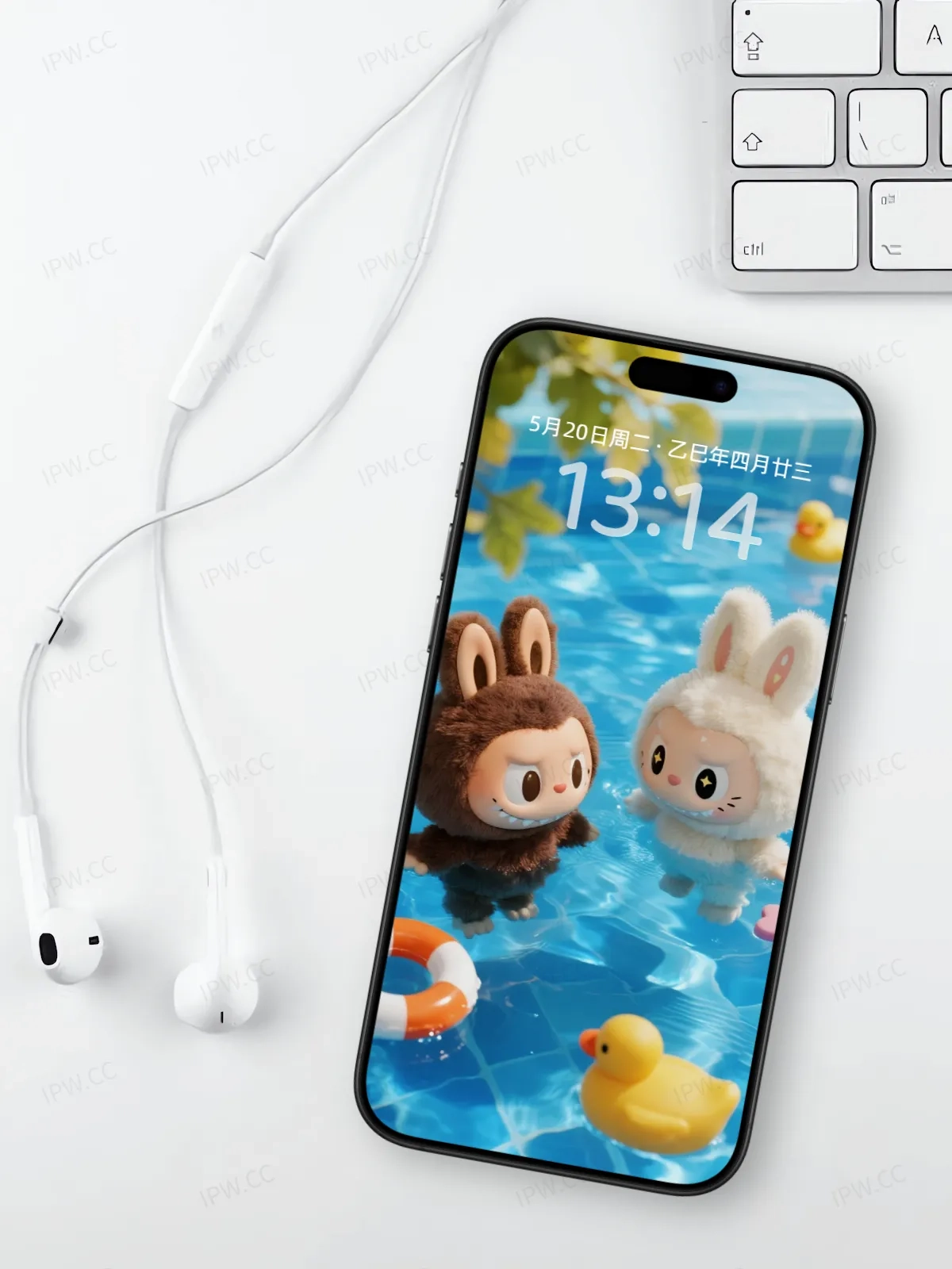 拉布布游泳池手机高清静态壁纸#20250728172136 c3a3c5a1f3c9426