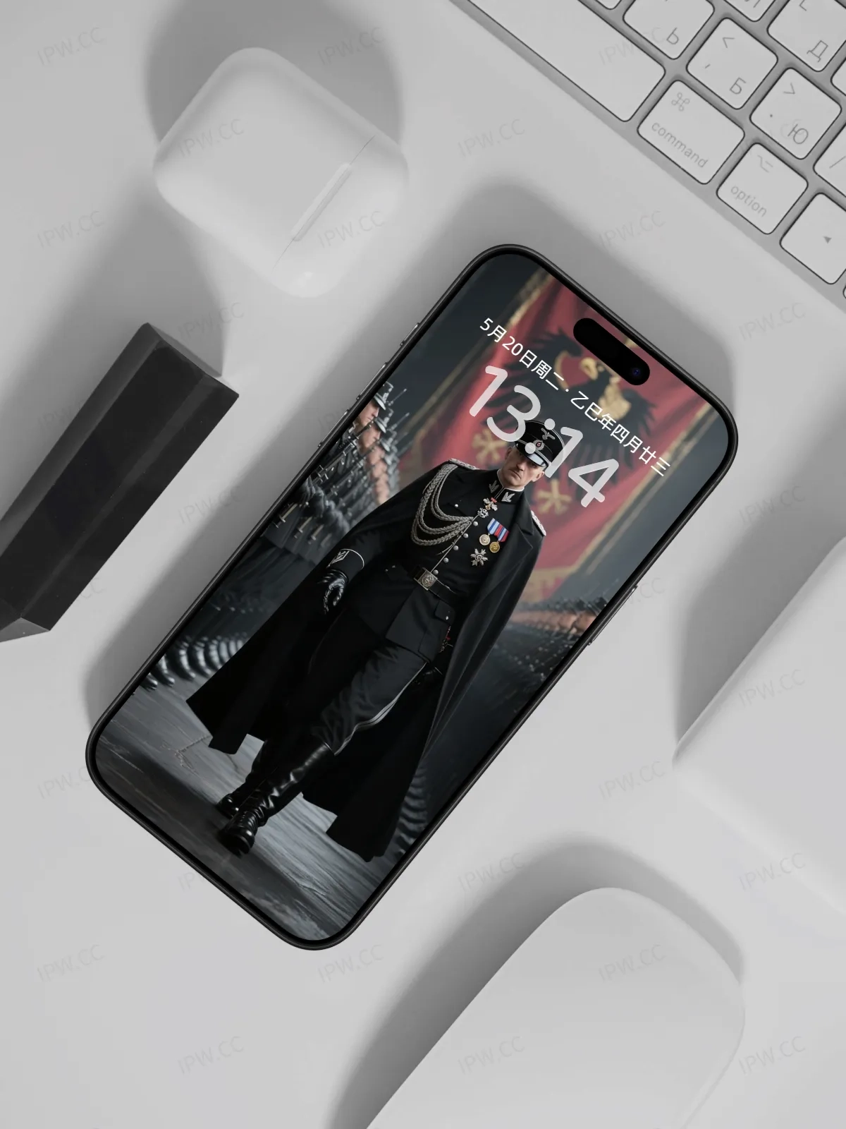 时空军官手机高清静态壁纸#20250730145041 8f8c25eb9d4071a