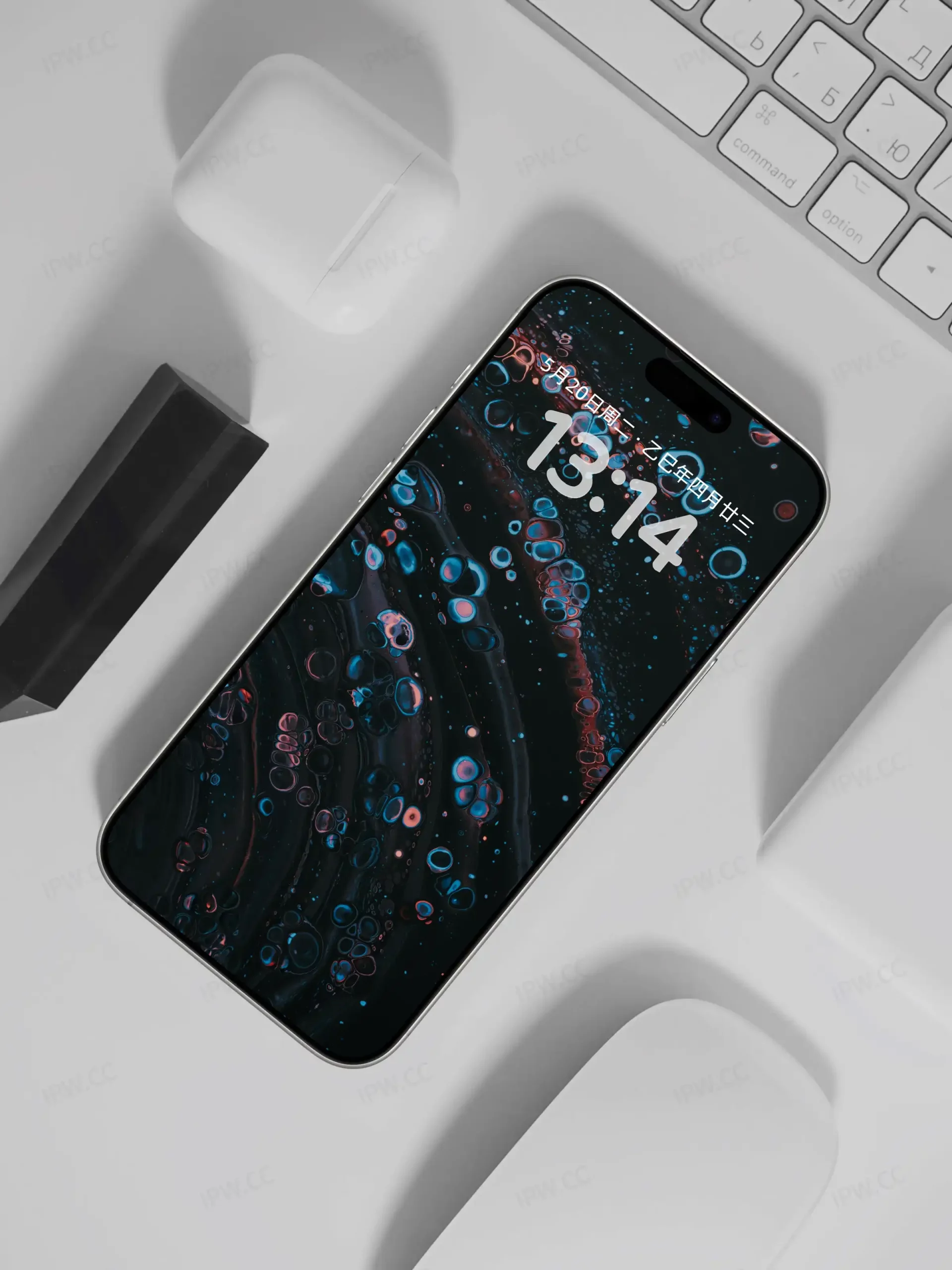 宇宙的泡泡机高清静态壁纸#20250805144556 ac2f024e18169f0 scaled