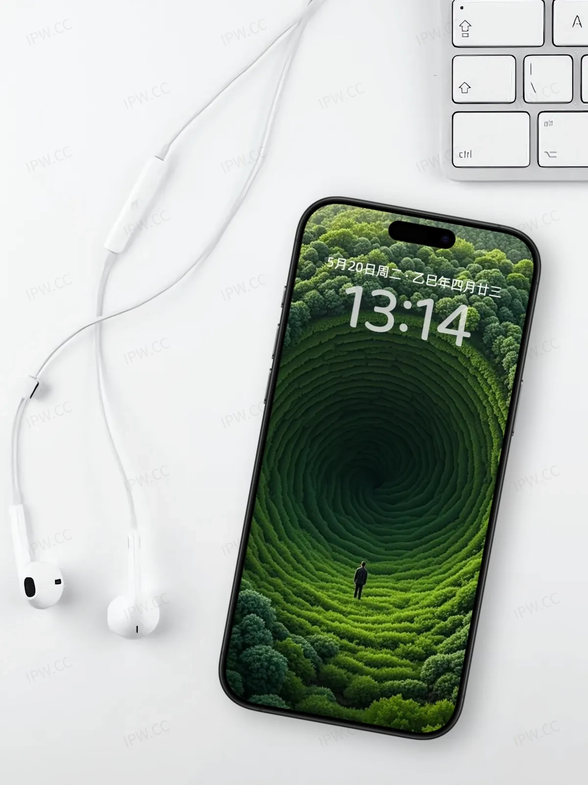 森林旋涡手机高清静态壁纸#20250730145258 e76948fd6c317a9